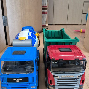 브루더 래미콘 & 덤프트럭 일괄 판매합니다