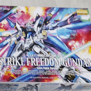 MG 스트라이크 프리덤 엑스트라 피니쉬