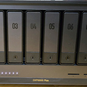 유그린 나스 dxp8800plus 팝니다 시놀로지 큐냅 nas