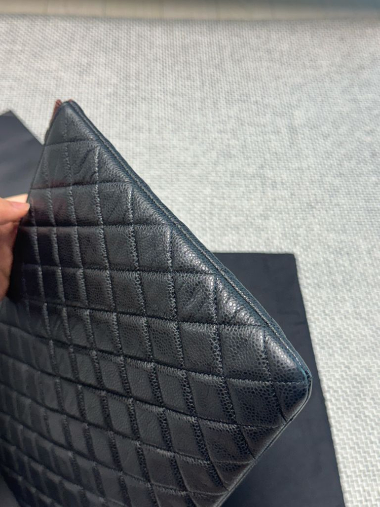 샤넬 캐비어 클러치--3