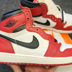 조던1 레트로 하이 og 시카고 2022 260