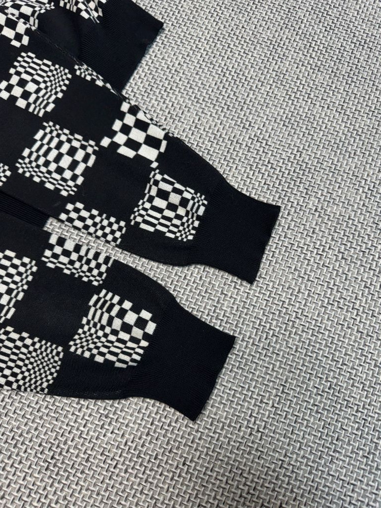 루이비통 다미에 크루넥 체크 니트--1