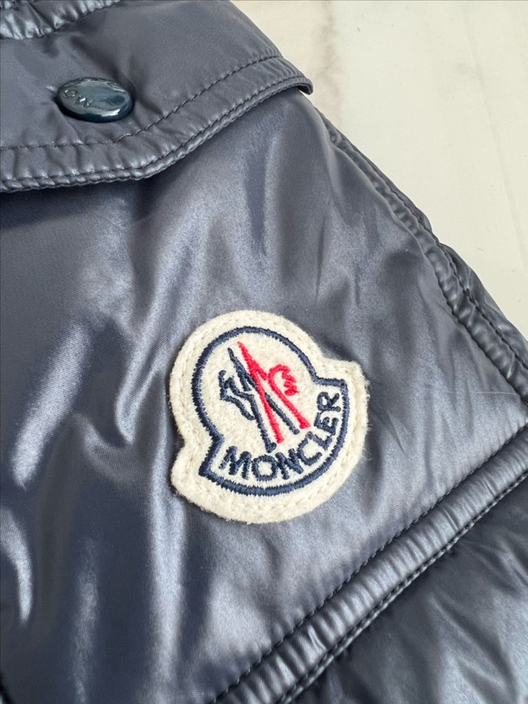 몽클레어 뉴마야 패딩 14Y네이비색상--4