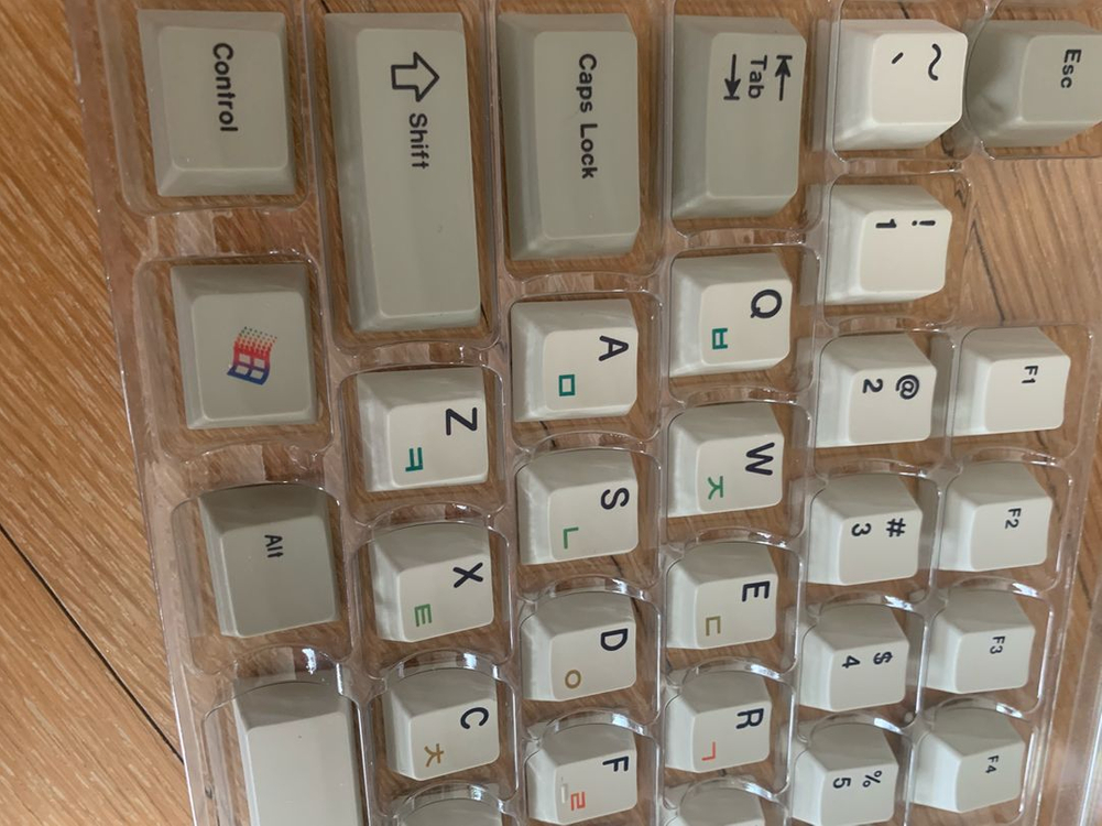 (미사용)XMI PBT 체리 한글 그라데이션 기계식 키캡 세트 이미지