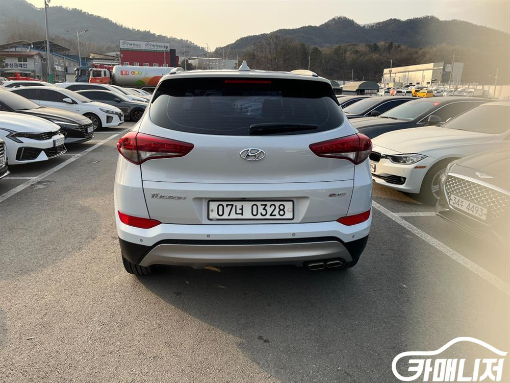 [현대]올뉴투싼 디젤 2.0 2WD 모던 스페셜 #3월급매--1