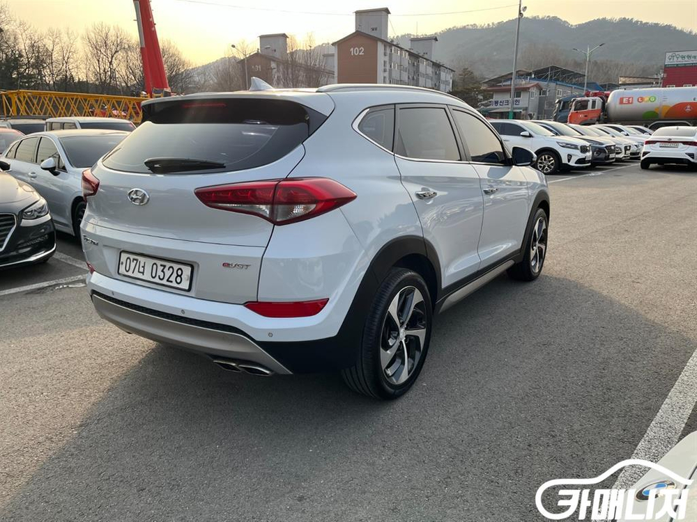 [현대]올뉴투싼 디젤 2.0 2WD 모던 스페셜 #3월급매--4