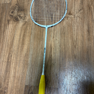 레드썬쉐이프01배드민턴라켓