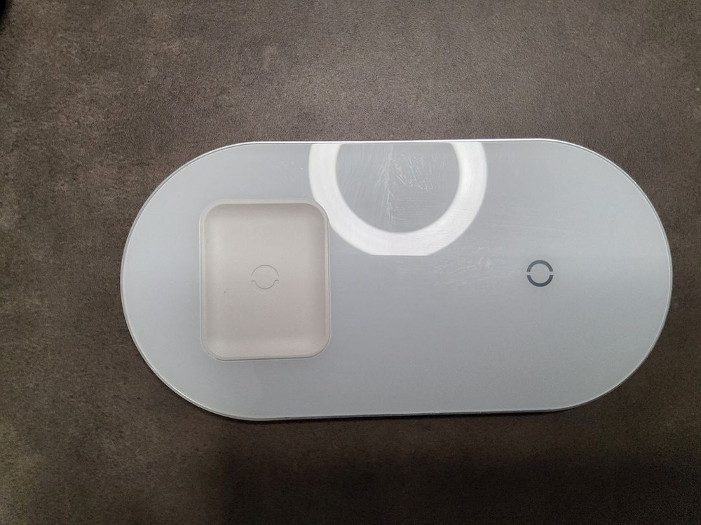 무선충전기 갤럭시만 가능 택포--0