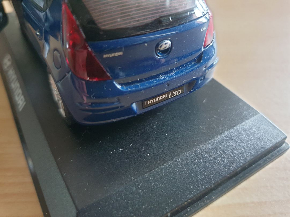 자동차 피규어 모형>WELLY HYUNDAI i30 BLUE 1:34--5