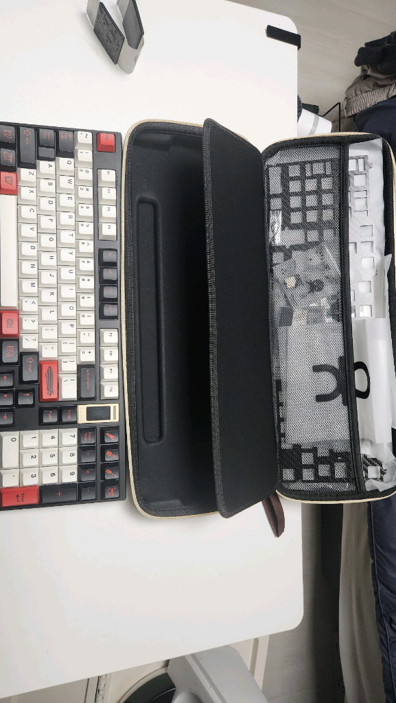 qk100 커스텀 키보드 팝니다.--0