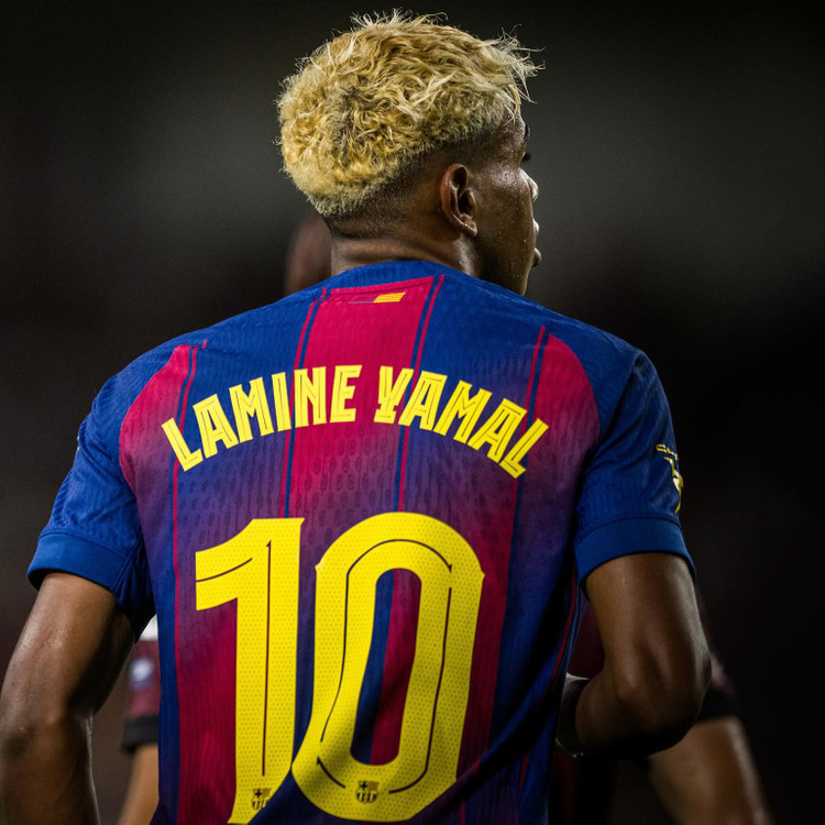 (국내배송) 25-26 바르셀로나 홈 유니폼 져지 판매 (라민야말 페드리 레반도프스키 하피냐 더용 쿠바르시 등) 이미지