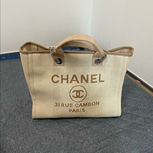 샤넬 도빌백 새제품