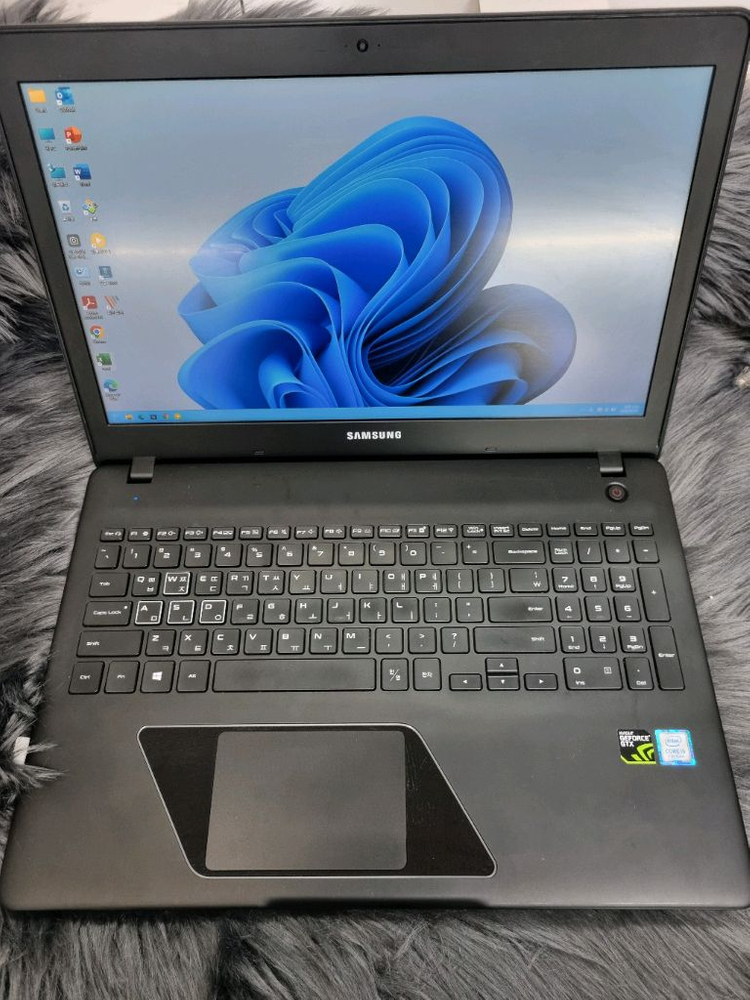 삼성 오디세이 게이밍 노트북 판매합니다. i5에 GTX1050 이미지