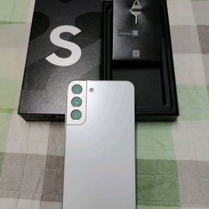 특A급 ㅡ 자급제 ㅡ 갤럭시 S22 플러스 256GB