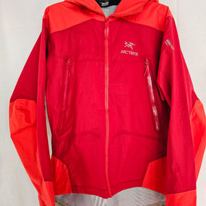 아크테릭스 고어텍스 레드 바람막이