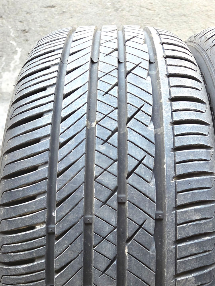 2155017 215 50 17 한국 라우펜 타이어 셋트 팝니다--2