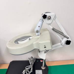 코넥스 조명 확대경 5인치