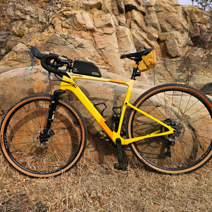 캐논데일 팁스톤 카본2 레프티 그래블자전거 팝니다