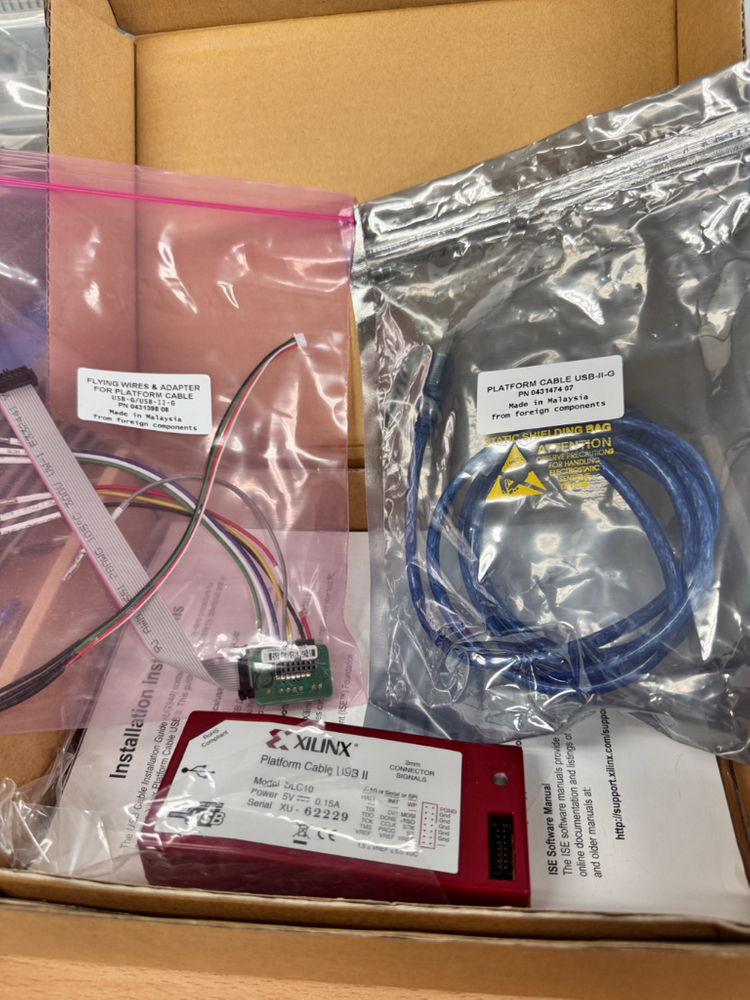 Xilinx Platform Cable USB II DLC10 (2개 있음)--1