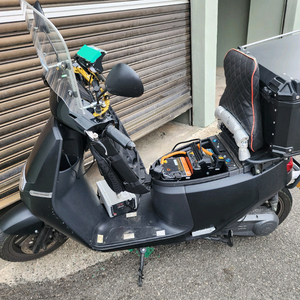 이쿠터E2 밧대리삽니다