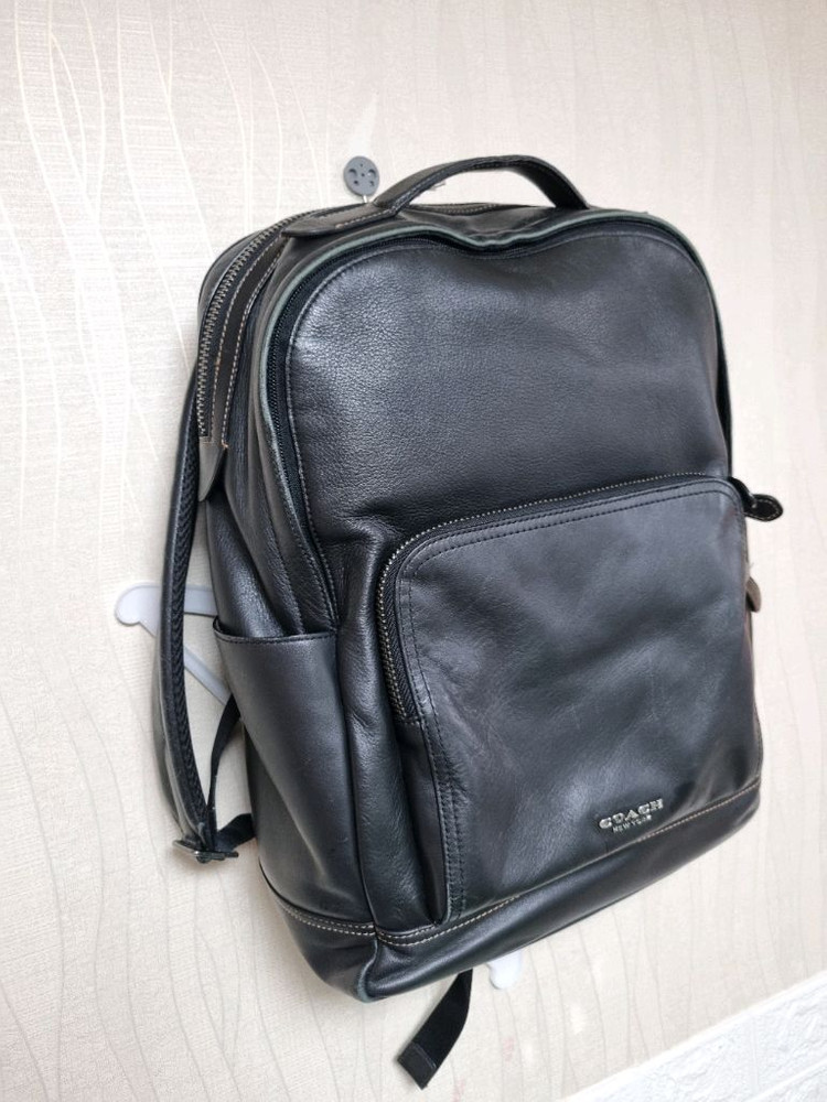 코치 레더 그라함 백팩 정품 원가 58만--1
