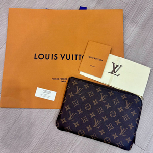 루이비통 에튀 보야쥬 pm 푸시아