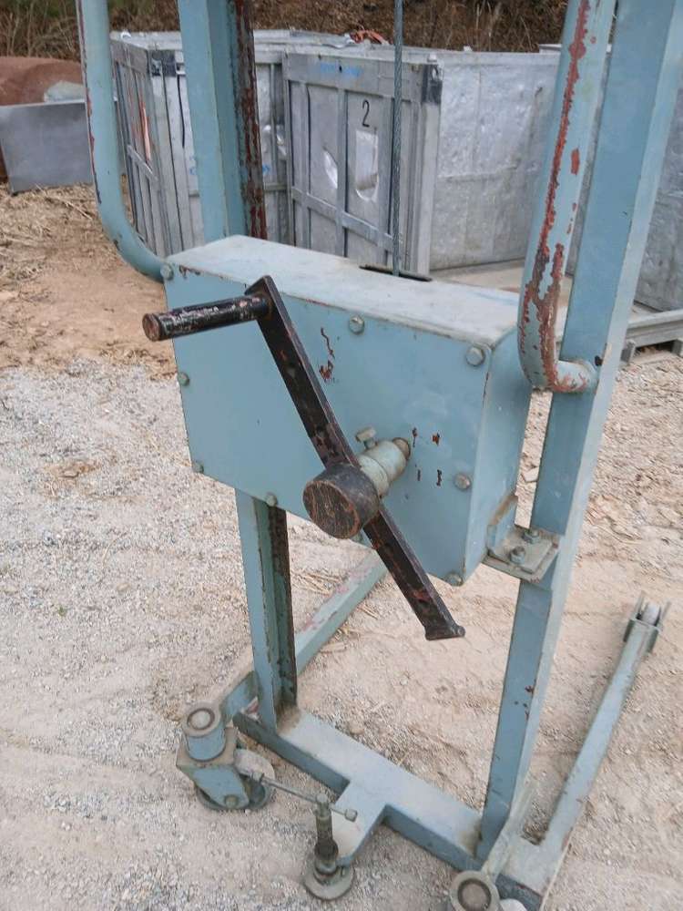 수동핸드지게차 높이150정도 (수성) 이미지