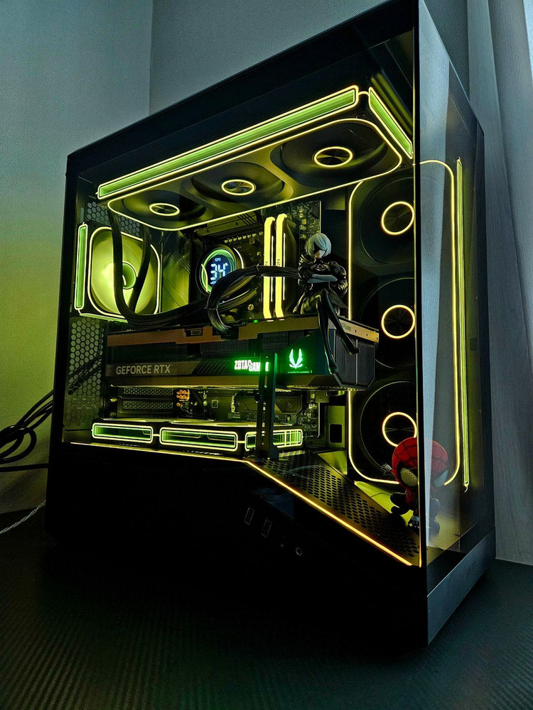 9800X3D / 5070 TI / 64GB / 1TB--4