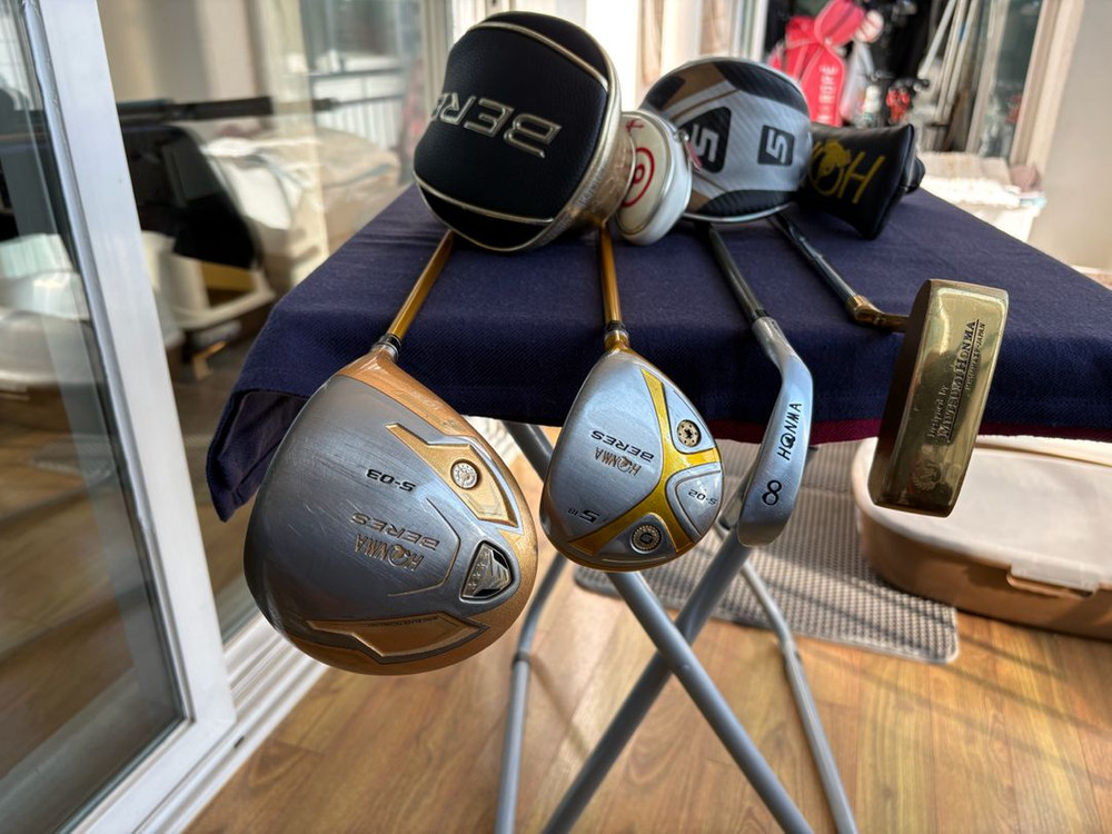 혼마4스타. 남성용 풀세트. 혼마 골프체 & 골프백 이미지