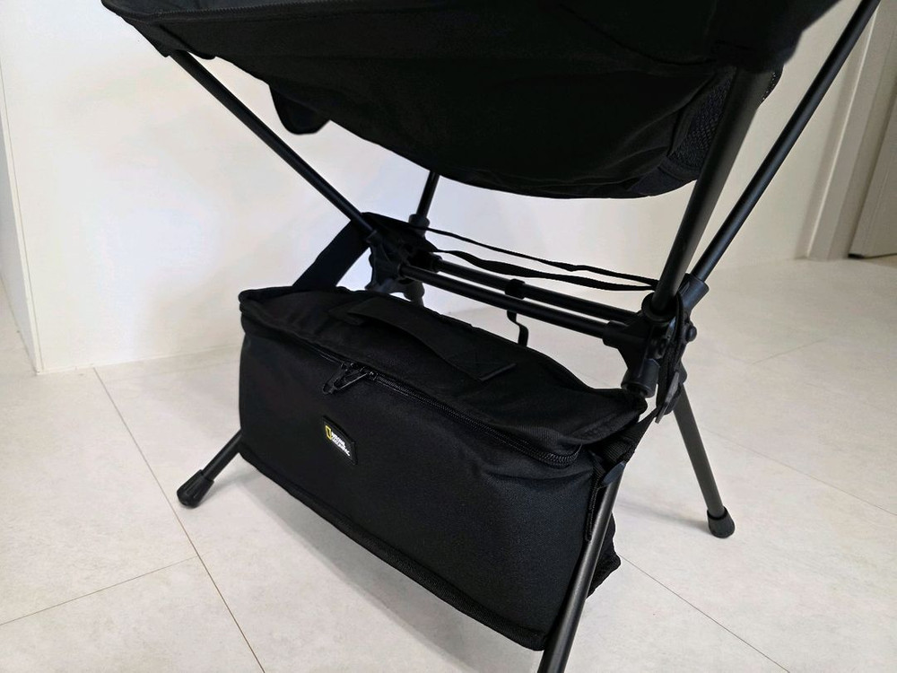 내셔널지오그래픽 캠핑 의자 미사용 새제품--4