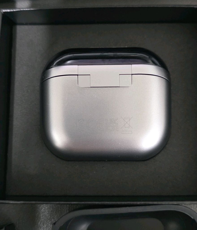 갤럭시 버즈3 프로 판매--3