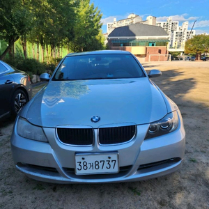 BMW E90 320i 09년식 팝니다