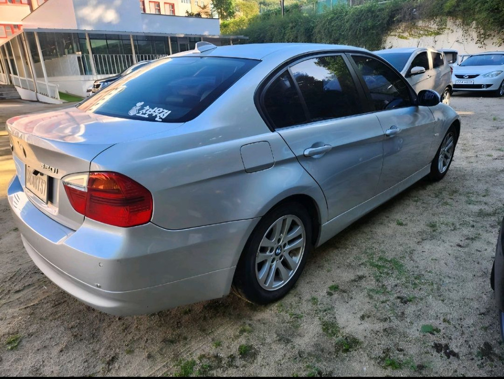 BMW E90 320i 09년식 팝니다--2