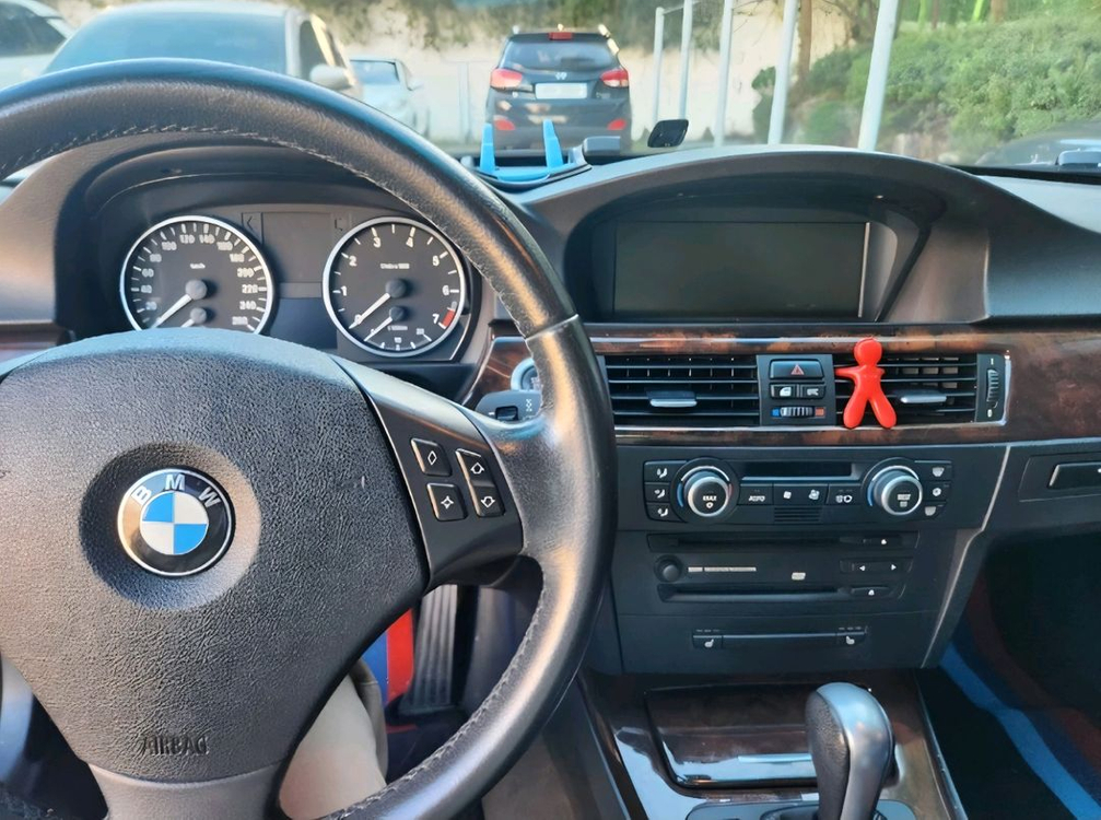 BMW E90 320i 09년식 팝니다--4