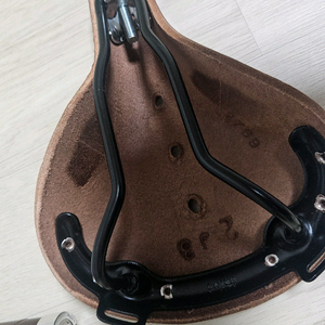 브룩스안장.그립.연남422탑튜브커버