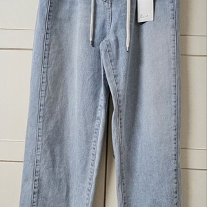 지컷 청바지 이미지