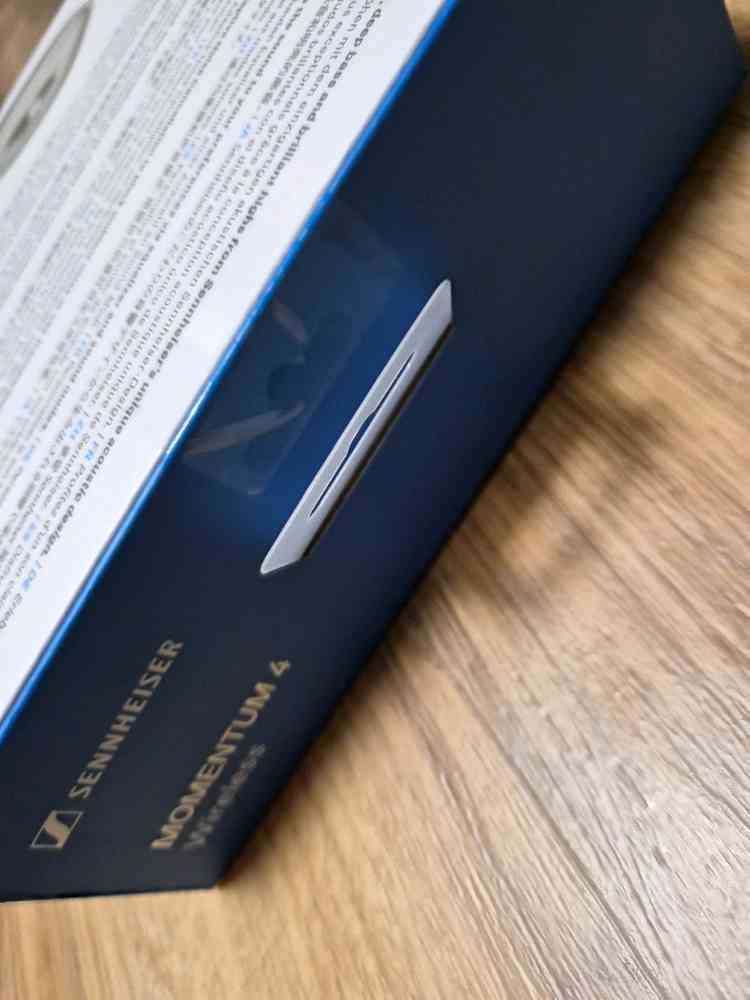 젠하이저 모멘텀4 노이즈캔슬링 블루투스 헤드폰, 화이트, M4AEBT--3