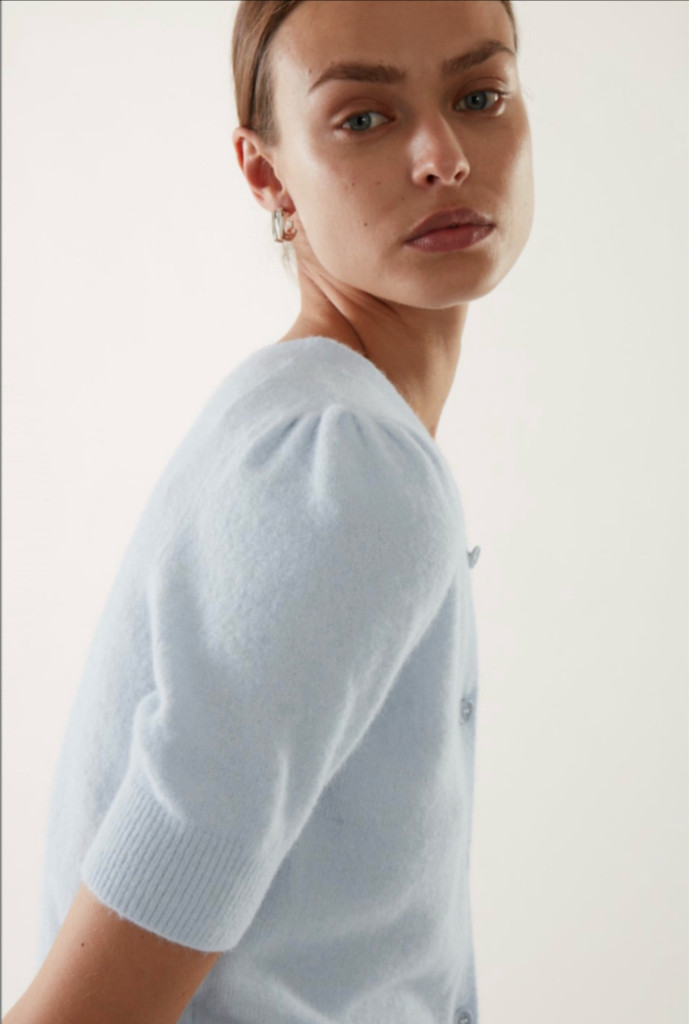 cos 헤비 니트 퍼프 슬리브 가디건 - 블루--1