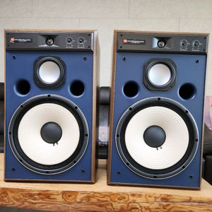 북셸프 스피커(JBL 4319)