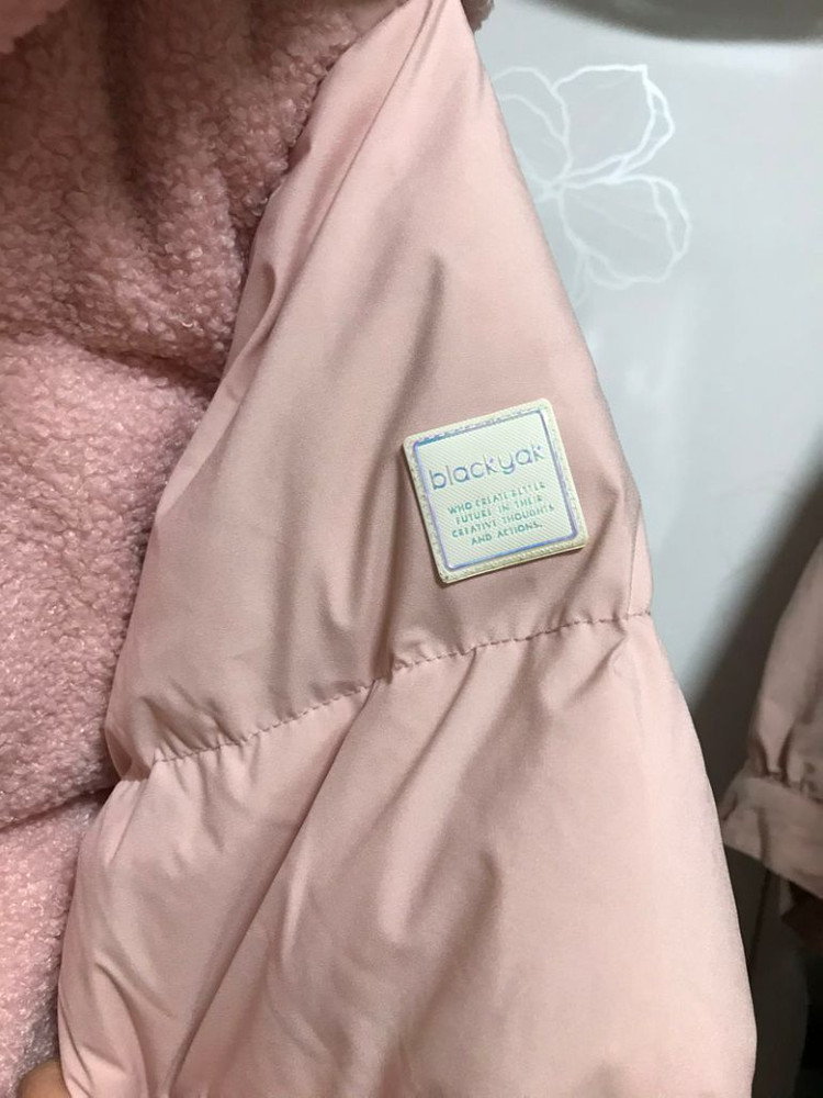 블랙야크 여아패딩 145 완전새상품--3