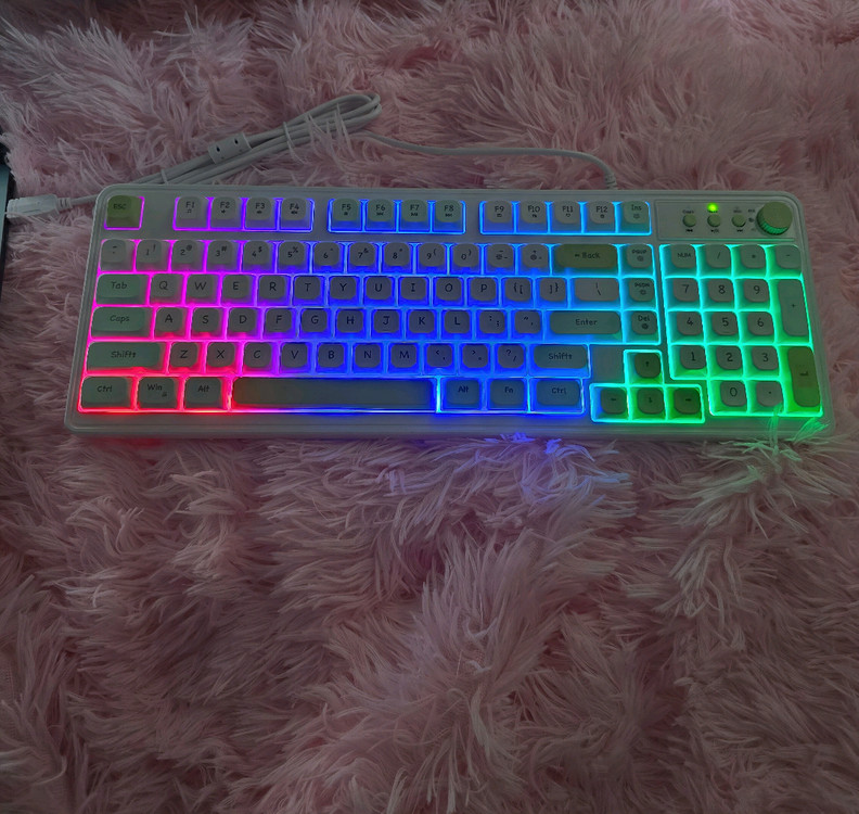 파스텔 아이보리 그린 멤브레인 키보드 새상품--1