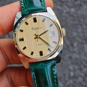 트라펠가 빈티지시계