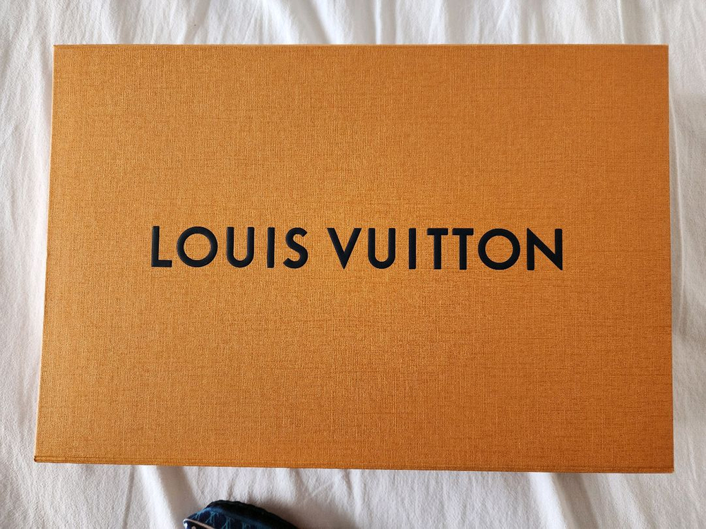 루이비통 실크 스카프 트렁크--1