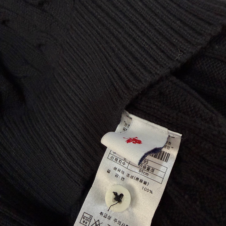 폴로 꽈배기 카라 니트 블랙--2