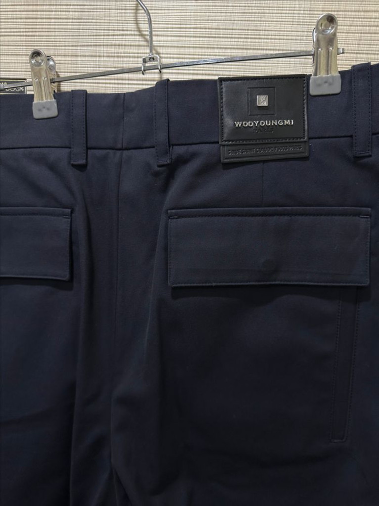 우영미 플리츠 팬츠 네이비 사이즈50 미시착 새제품 팝니다 이미지