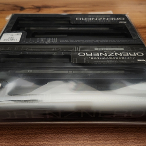 펜텔 orenznero 한정판