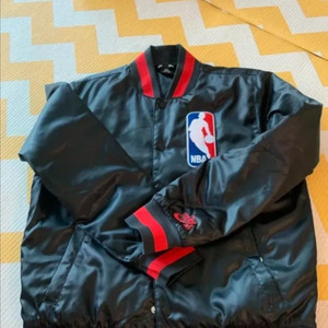 나이키sb NBA 시카고불스 바시티 자켓 블랙/레드