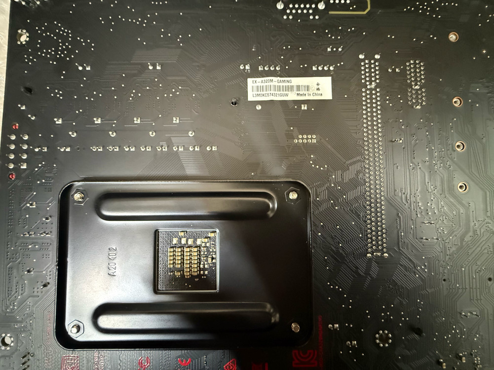 라이젠3300x+아수스 ASUS EX-A320M-GAMING AM4 메인보드 일괄 판매우선--2