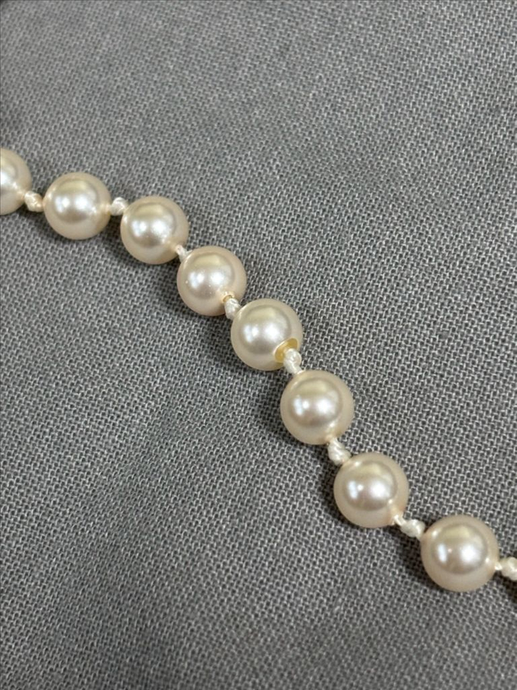 비비안웨스트우드 미니 바스 릴리프 초커 목걸이 이미지