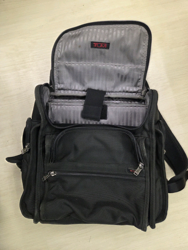 투미 알파 브라보 노트북 백팩 블랙--5